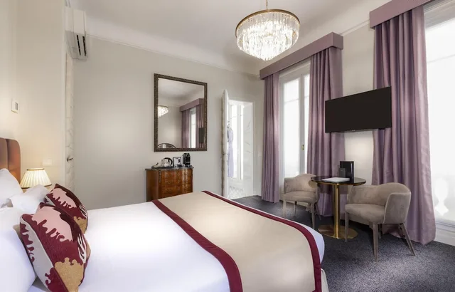 غرفة ديلوكس بسريرين منفصلين، Hotel Claridge 4/10