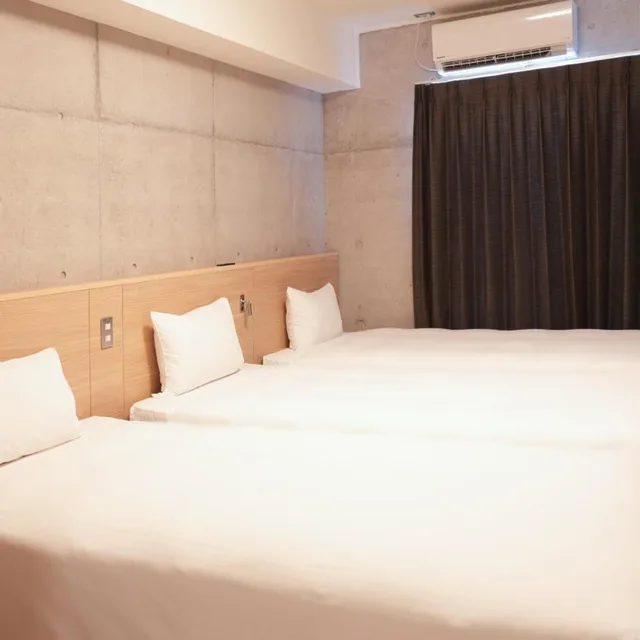 Economy, Triple, Hotel Building، The Breakfast Hotel Porto Ishigaki 3/10