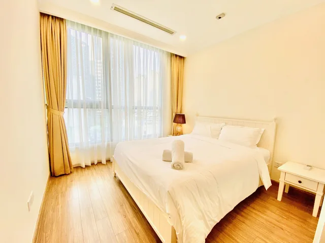 3 Bedrooms, Deluxe, Apartment, 1 King and 2 Queen Beds, 2 Bathrooms، Christine S Saigon Apartment 1/10