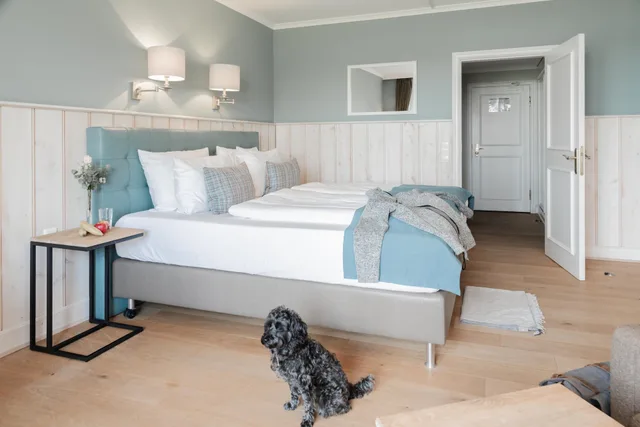 Junior Suite, King Bed, Lake View, Seehotel Topferhaus 1/2