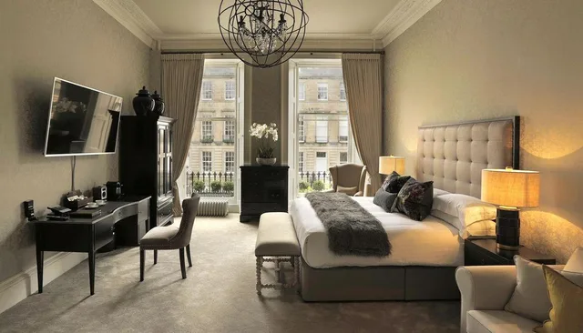 غرفة جونيور بسرير مزدوج، Nira Caledonia Hotel 1/1