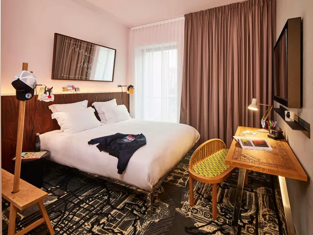 Large Mama, Double Bed، Mama Shelter Luxembourg 1/7
