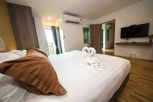 جناح جونيور بسرير مزدوج، Trat City Hotel 2/2