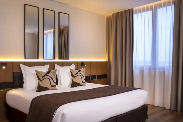 غرفة مريحة بسرير مزدوج، Hotel du Port 1/4