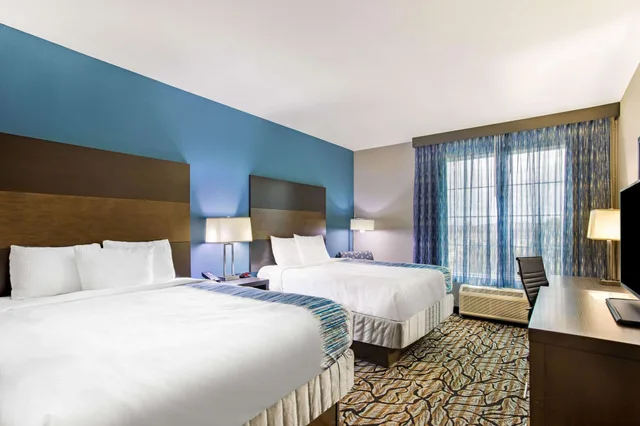 غرفة بسريرين كوين، La Quinta Inn and Suites by Wyndham Cullman 6/10