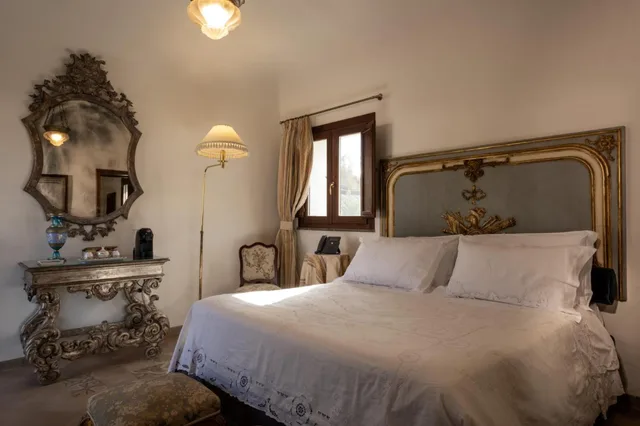 غرفة ديلوكس بسرير كينج، Villa Del Gattopardo Suites & Spa 2/5