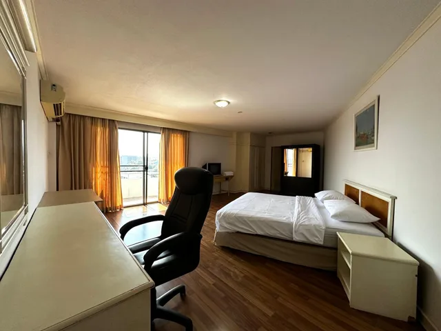 1 Bedroom, Deluxe, Suite, Garden Paradise Hotel & Serviced Apartment 1/2