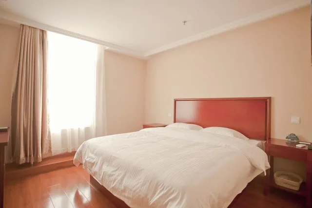 غرفة بسرير مزدوج، GreenTree Inn Liaoning Dalian Railway Station South Shengli Square Express Hotel 1/1
