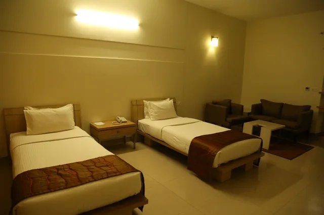 غرفة قياسية بسرير كوين بإطلالة على المدينة بغرفة نوم واحدة، HOTEL EEFA 1/1
