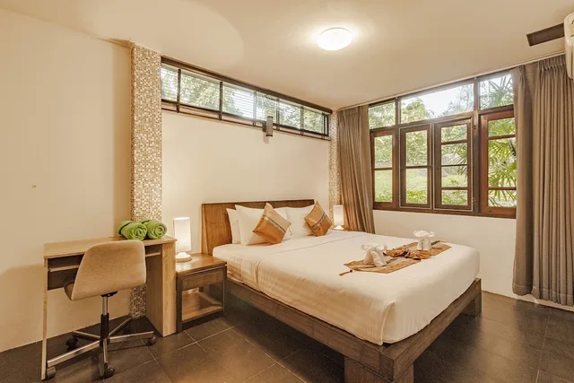 2 Bedrooms, Garden, Suite, Queen and Twin Beds, Kamala Beach Estate 1/5