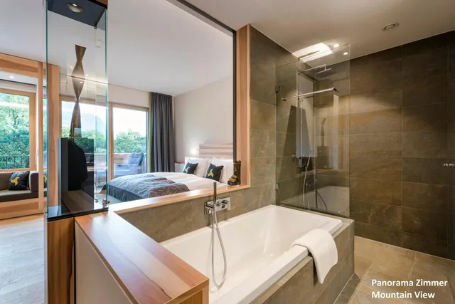 غرفة سوبيريور بسرير مزدوج بشرفة، Klosterhof Premium Hotel & Health Resort 7/7