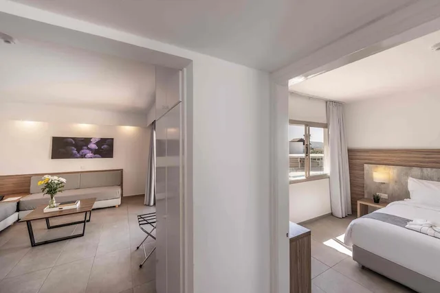جناح بإطلالة على البحر، Kapetanios Aqua Resort 2/3