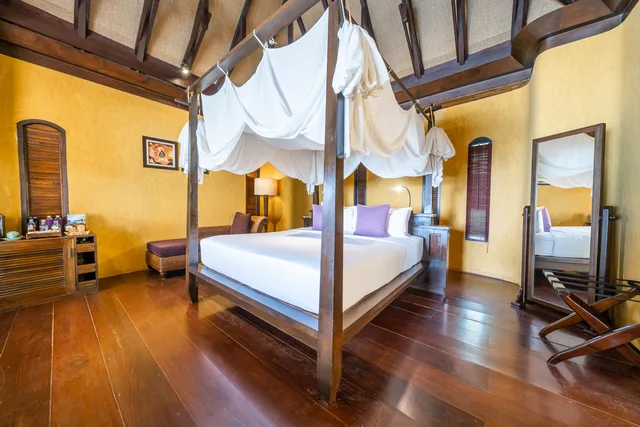 Beach Front Pool Villa، Paradee Resort 1/3