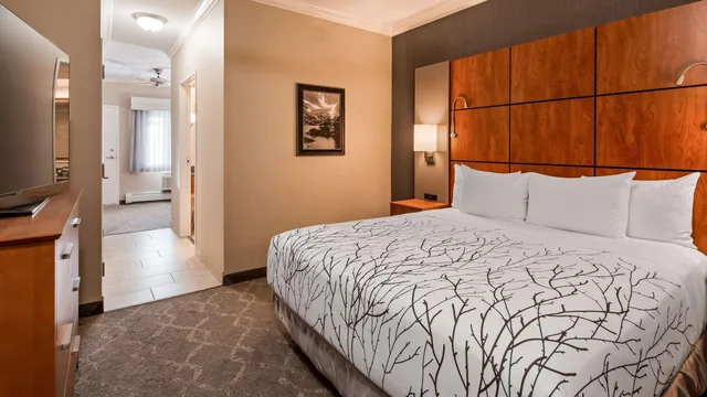 Suite, Multiple Beds، Best Western Plus Silver Saddle Inn 1/5