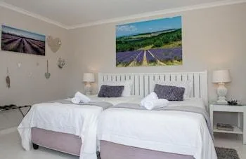 غرفة سوبيريور بإطلالة على الحديقة، Brenton Beach House 1/1