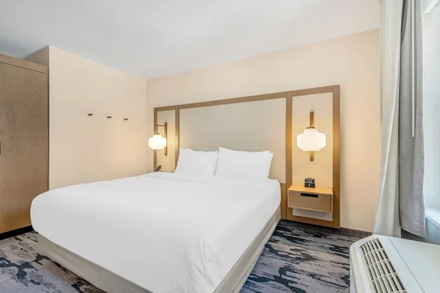 غرفة بسرير كينج لذوي الإعاقة، Fairfield Inn & Suites North Conway 2/6