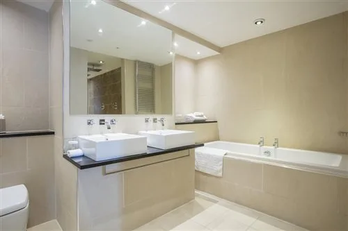جناح جونيور عائلي، DoubleTree by Hilton Hotel & Spa Chester 1/1