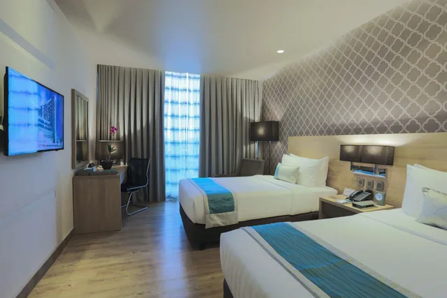 Premier, City View, Bai Hotel Cebu, WorldHotels Elite 2/5