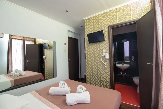 غرفة قياسية بسرير مزدوج، Cosmopolit Athens Hotel 5/8