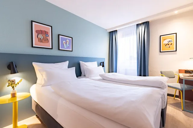 Plus, Family, Single, Double Bed, Sofa, Balcony، Hotel Boulevard 1/1