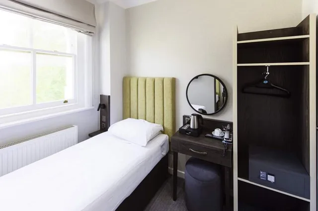 Room, Single, External Bathroom، GARDEN COURT HOTEL 8/10
