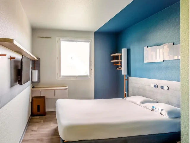 Room, Double Bed, ibis budget Pertuis Portes du Luberon 5/10
