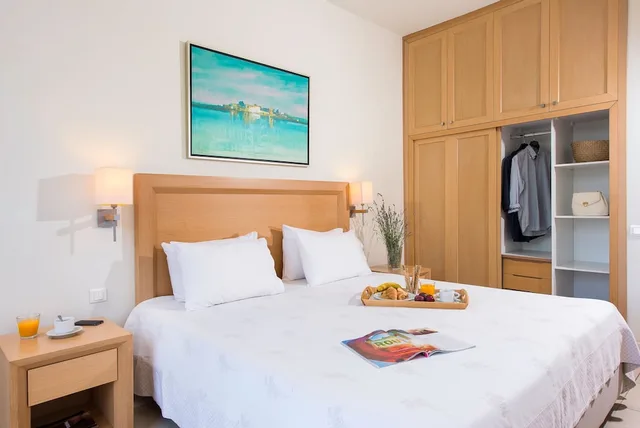 Family Suite, Garden Access، Kassandra Palace Seaside Resort 1/8