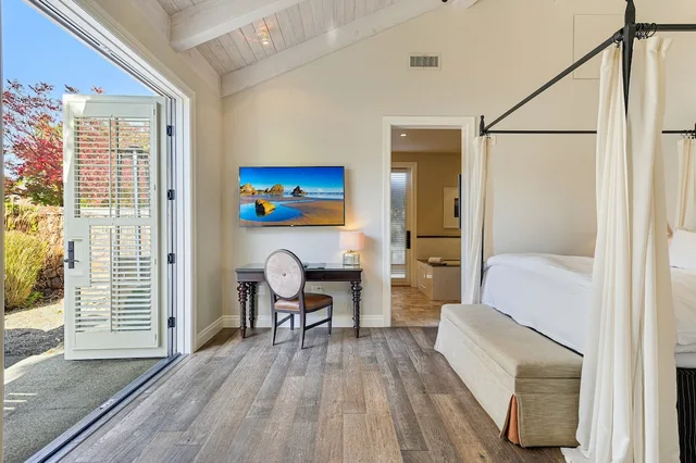 Renovated, Suite, King Bed، Hotel Yountville 5/10