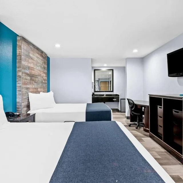 جناح بغرفتي نوم، SureStay Hotel by Best Western Buena Park Anaheim 7/10