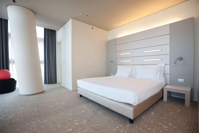 غرفة سوبيريور بسرير كينج، Best Western Plus Net Tower Hotel Padova 1/7