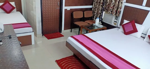 غرفة ديلوكس ثلاثية بسرير مزدوج، Hotel Su Shree Continental 3/5
