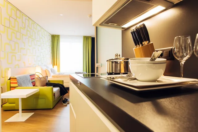 استوديو بسرير كوين، Harry's Home Zurich Wallisellen 3/4