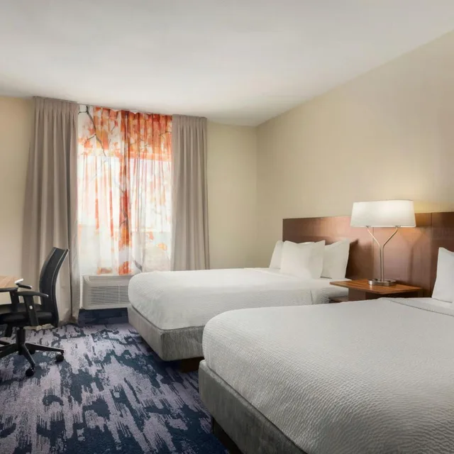 غرفة بسرير كوين، Fairfield Inn And Suites By Marriott West Monroe 1/4