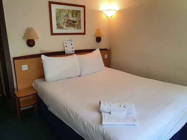 غرفة قياسية بسرير مزدوج، The Crossway Hotel Part of AG Collection 1/7