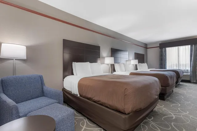 غرفة قياسية بسريرين كوين، Best Western Limestone Inn & Suites 6/7