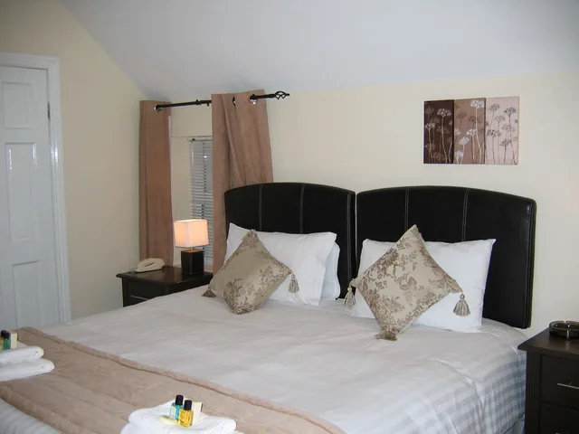 غرفة بسرير مزدوج، Russell Court 6/10