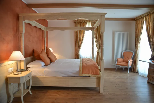 1 Bedroom, Romantic, Studio, Suite, Queen Bed, Lake Side, Sofa، Boutique Hotel Brenzone 5/7