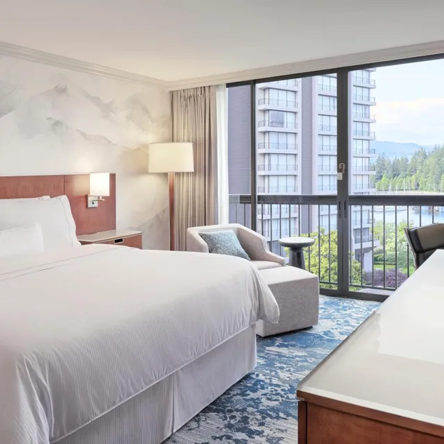 1 Bedroom, Lanai, Harbor, Suite, King Bed, Mountain View, Sofa، Westin Bayshore 2/4