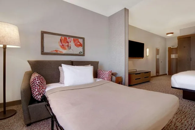 جناح تنفيذي بسريرين كوين مع أريكة، Fairfield Inn & Suites Lancaster Palmdale 4/10
