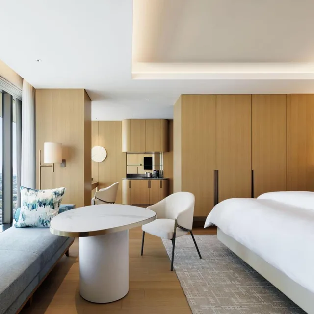 غرفة ديلوكس بسرير كينج بإطلالة على المدينة، The Westin Yokohama 4/7