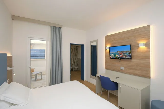 غرفة كلاسيكية بسريرين منفصلين، Riviera Castelsardo Hotel 3/10
