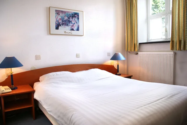 غرفة بسريرين منفصلين، Fletcher Hotel-Restaurant La Ville Blanche 1/8