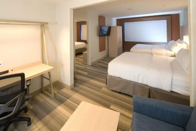 استوديو بسرير كوين لذوي الإعاقة، Holiday Inn Express And Suites Portage 4/6