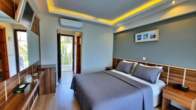 Comfort, Double or Twin Bed, Aquarius 1/10