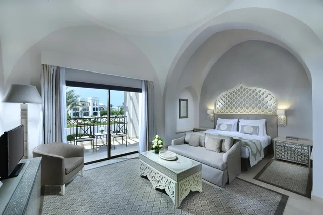 جناح ديلوكس، Steigenberger Alcazar Couples and Families Only 1/2