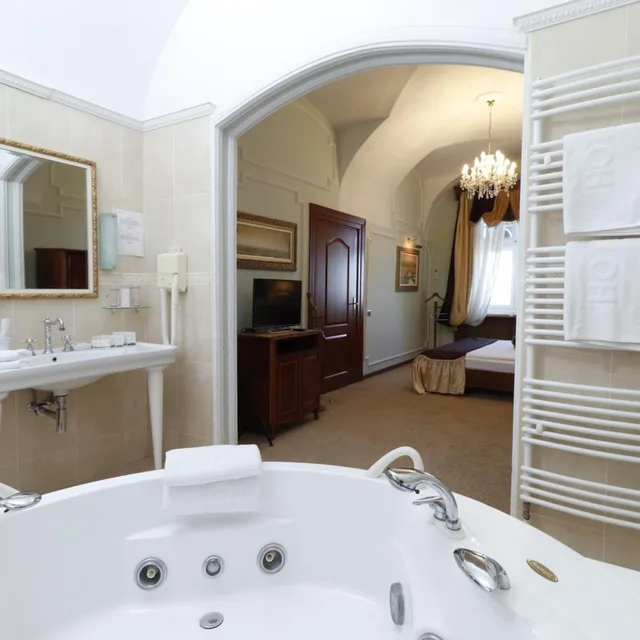 جناح غراند، Hotel Leopold I 3/6