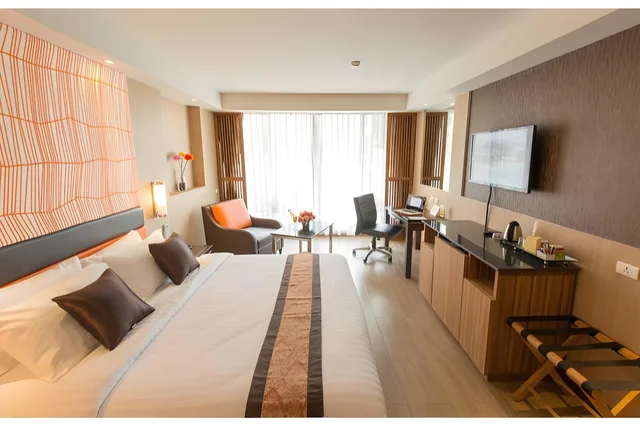 غرفة ديلوكس بشرفة، DYNASTY GRANDE HOTEL 3/3
