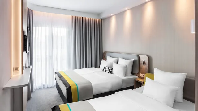 غرفة قياسية بسرير فردي، Holiday Inn Express Munich - City East 3/10