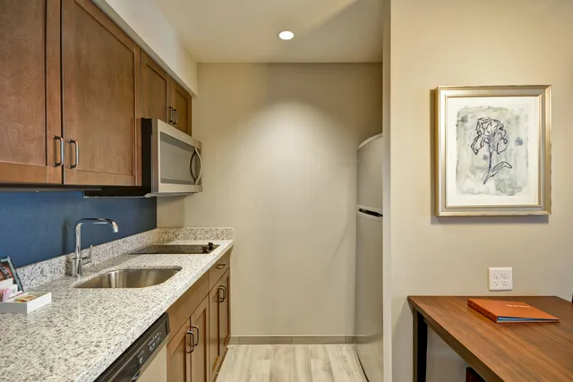 2 Bedrooms, Suite, 1 King or 2 Queen Beds, Accessible, Homewood Suites By Hilton Phoenix Tempe Asu Area 8/15