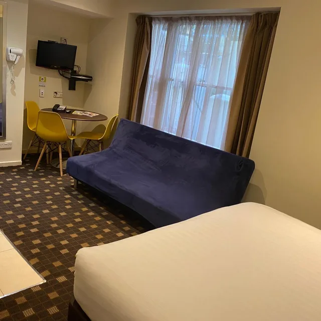 استوديو تنفيذي ثلاثي بسرير مزدوج، Grand Plaza Serviced Apartments 9/10